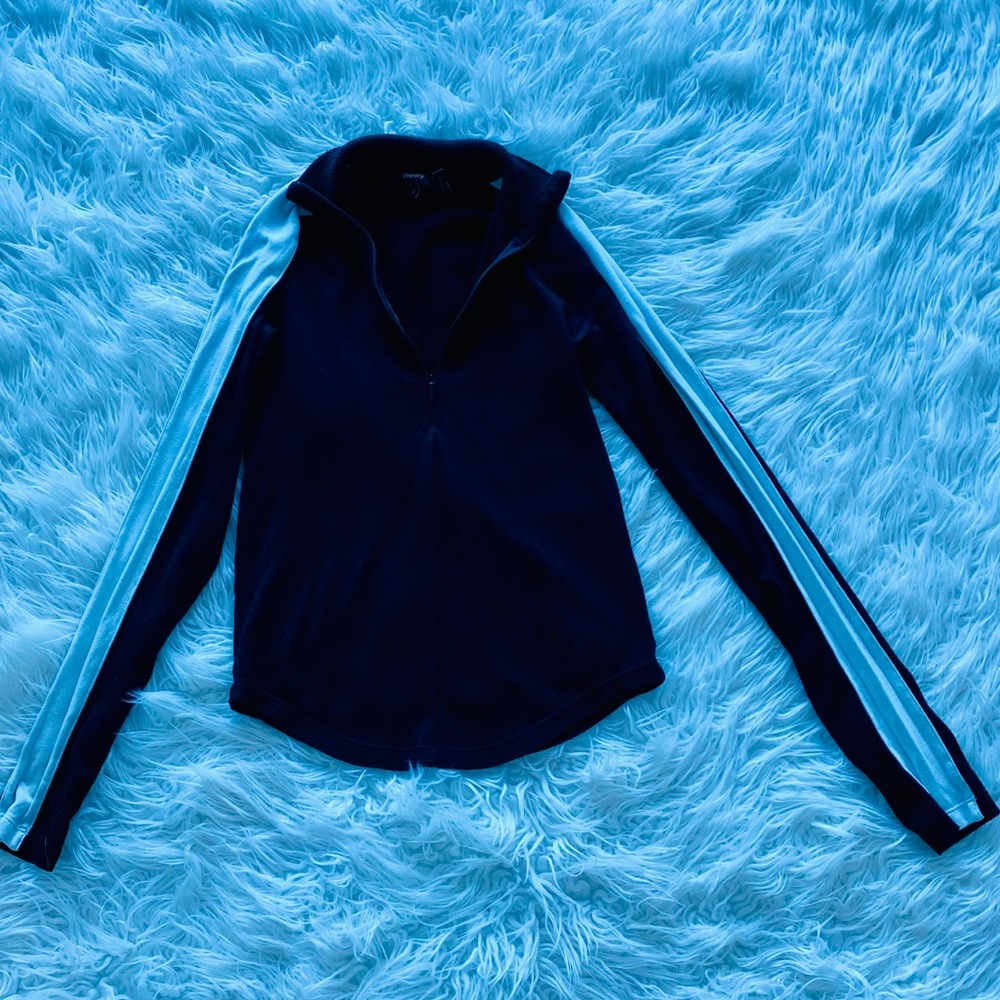 Theory light sweater